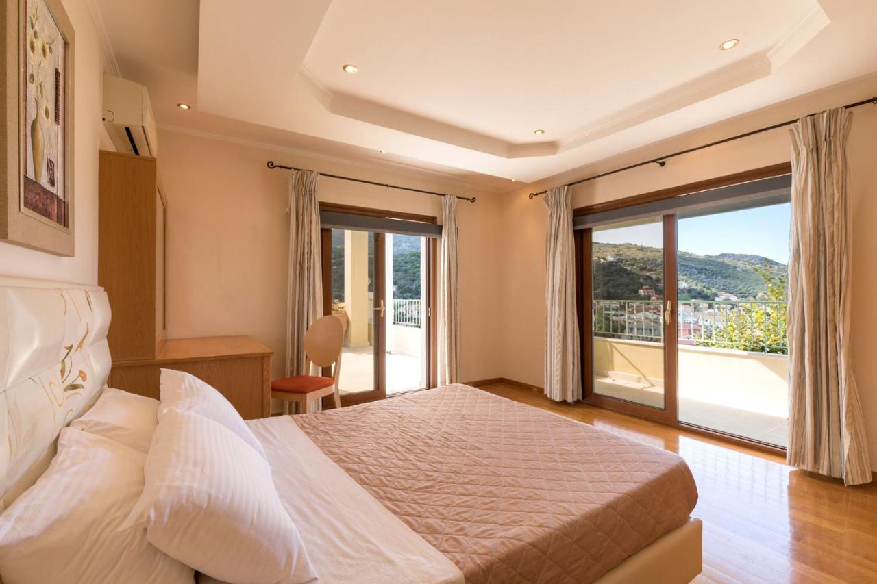 Kassiopi View Villas-Corfu-Villa Eleni,4 Bedrooms,Large Private Pool,Prime Location Exterior foto